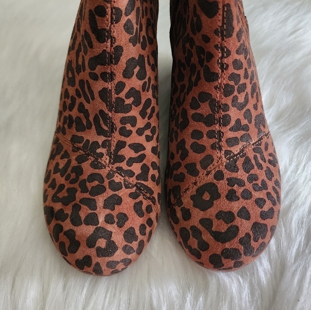 *NWOB* Toms Kelsey Ember Cheetah Ankle Boot - Picture 6 of 8